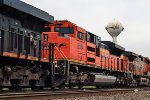 BNSF 8514 on B-706